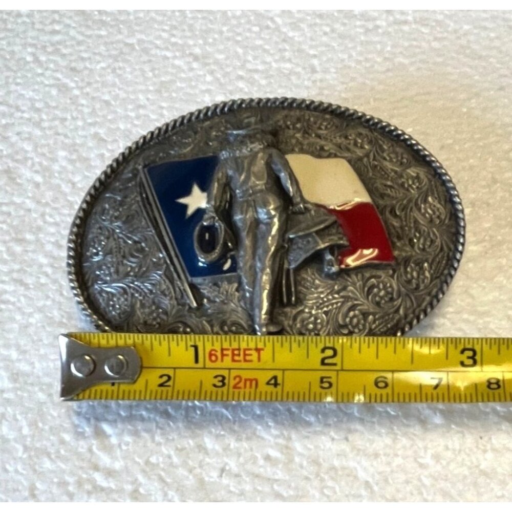 Texas Flag Cowboy Belt Buckle Oval Design - Picture 4 of 6